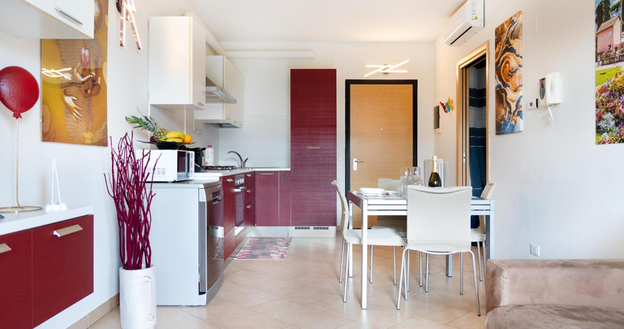 Oleandro Apartment - Featuring A Private Garden And Access To 5 Pools Desenzano del Garda Exterior foto